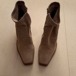 NWOT. Vince Camuto Amtinda Square Toe beige suede booties. Size 8 1/2. No box.